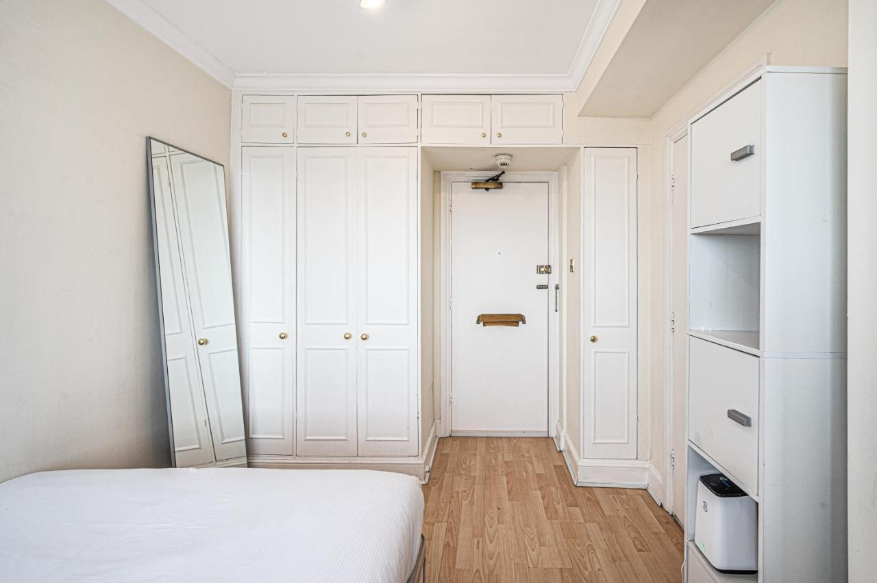 South Kensington Excellent Location Studio At Chelsea Cloister Hotel Londra Exterior foto